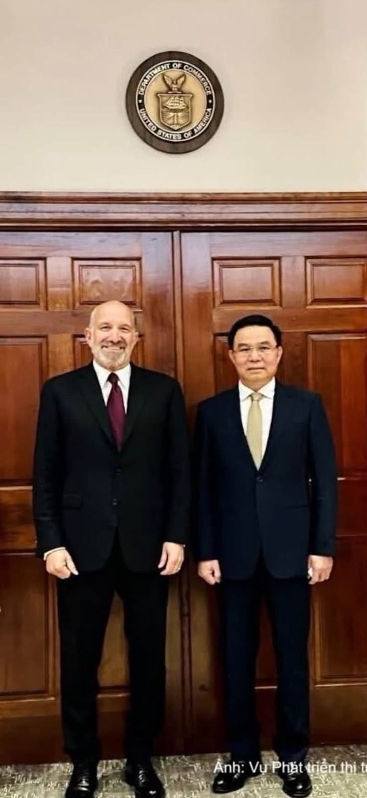 Bộ trưởng Công Thương Lê Mạnh Hùng làm việc với Exxon Mobil và GE Vernova tại Hoa Kỳ, thúc đẩy hợp tác năng lượng chiến lược #BộCôngThương #LêMạnhHùng #ExxonMobil #GEVernova #Petrovietnam #LNG #ĐiệnKhí #NăngLượng #QuyHoạchĐiệnVIII #HoaKỳ #ViệtNam #DầuKhí #ĐầuTư #ChứngKhoán